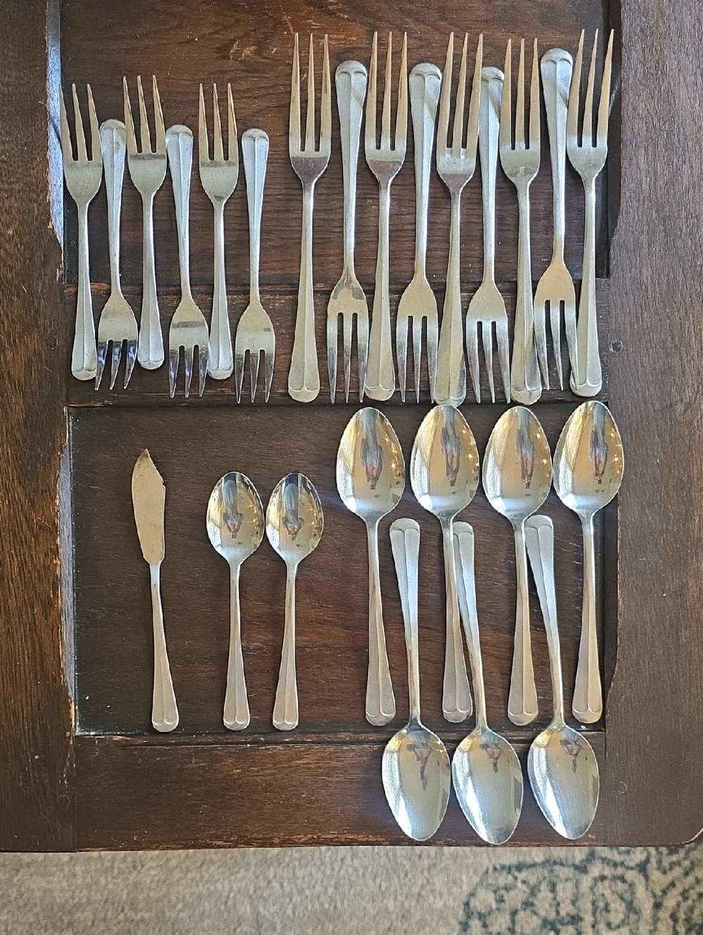 Washington Forge Spirit Of America Stainless Flatware